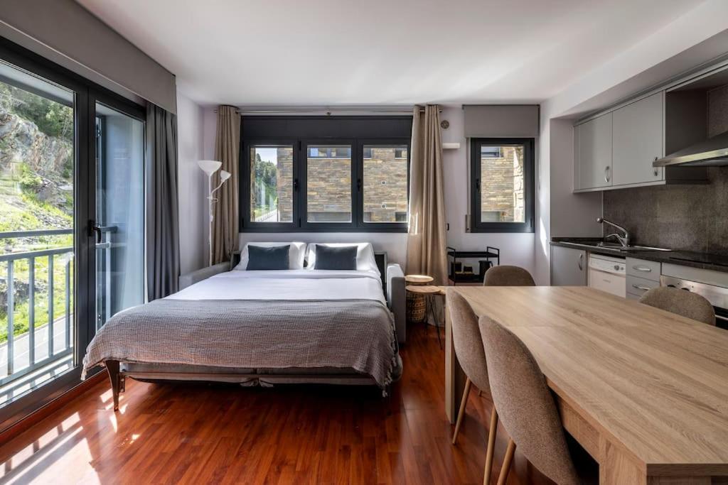 Precioso Y Familiar En - 6pax - 2habs - Parking - Wifi L By Bonesvacances *