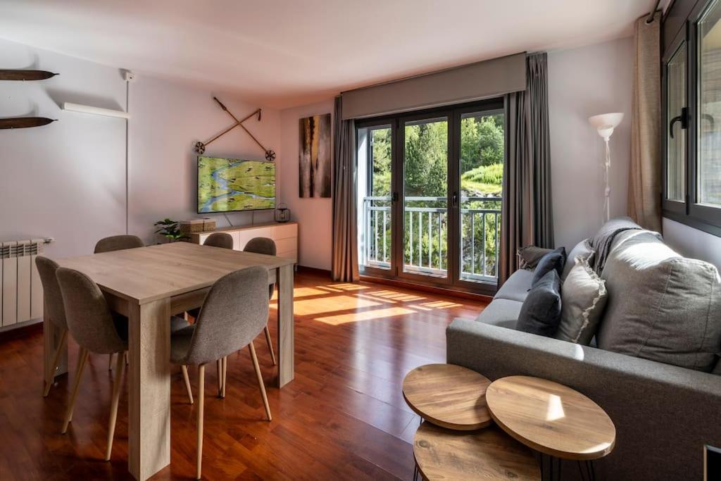Apartamento Precioso Y Familiar En - 6pax - 2habs - Parking - Wifi L By Bonesvacances